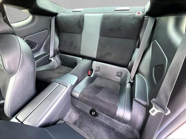 Used 2024 Toyota GR86 Premium RWD image 27