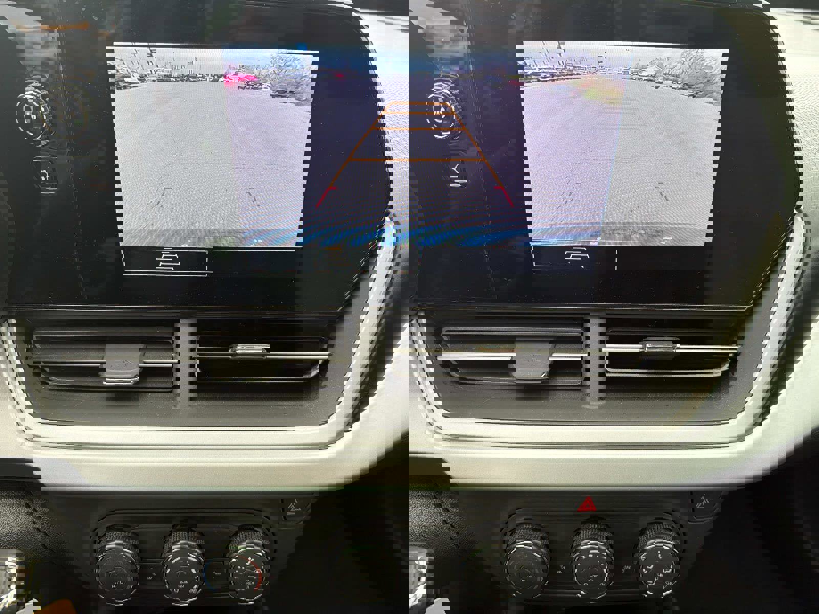 Certified 2025 Chevrolet Trax LS w/ LS Convenience Package image 9