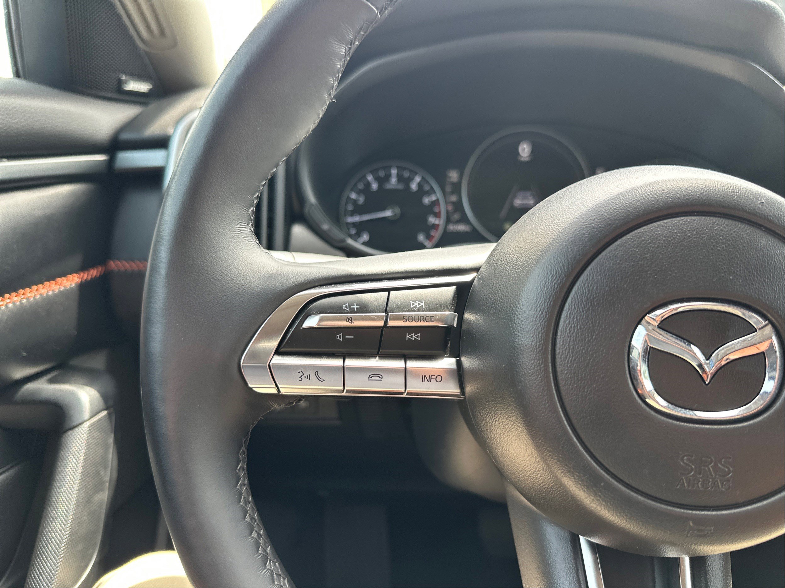 Used 2025 MAZDA CX-50 Meridian Edition w/ Weather Package AWD/4WD image 35