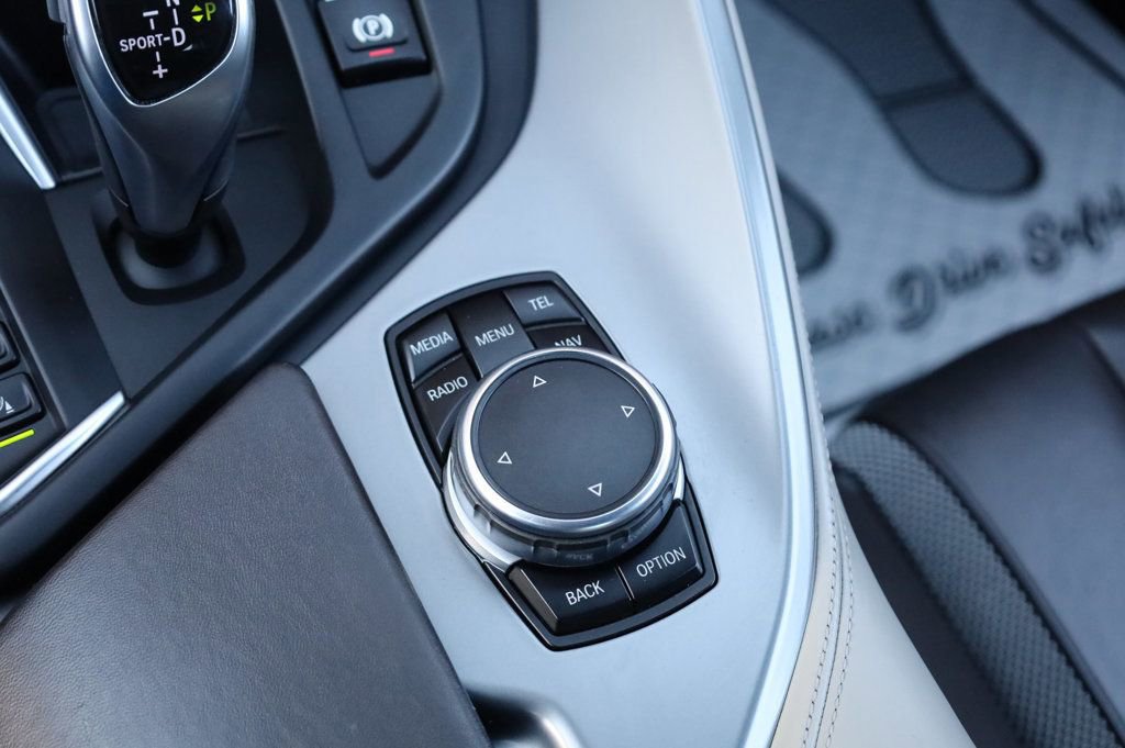 Used 2014 BMW i8 image 34