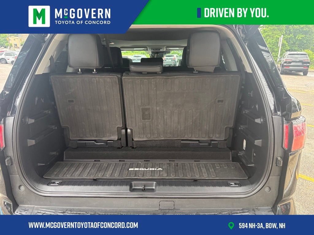 Used 2023 Toyota Sequoia Limited AWD/4WD image 7