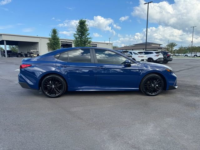 Used 2026 Toyota Camry SE FWD image 7