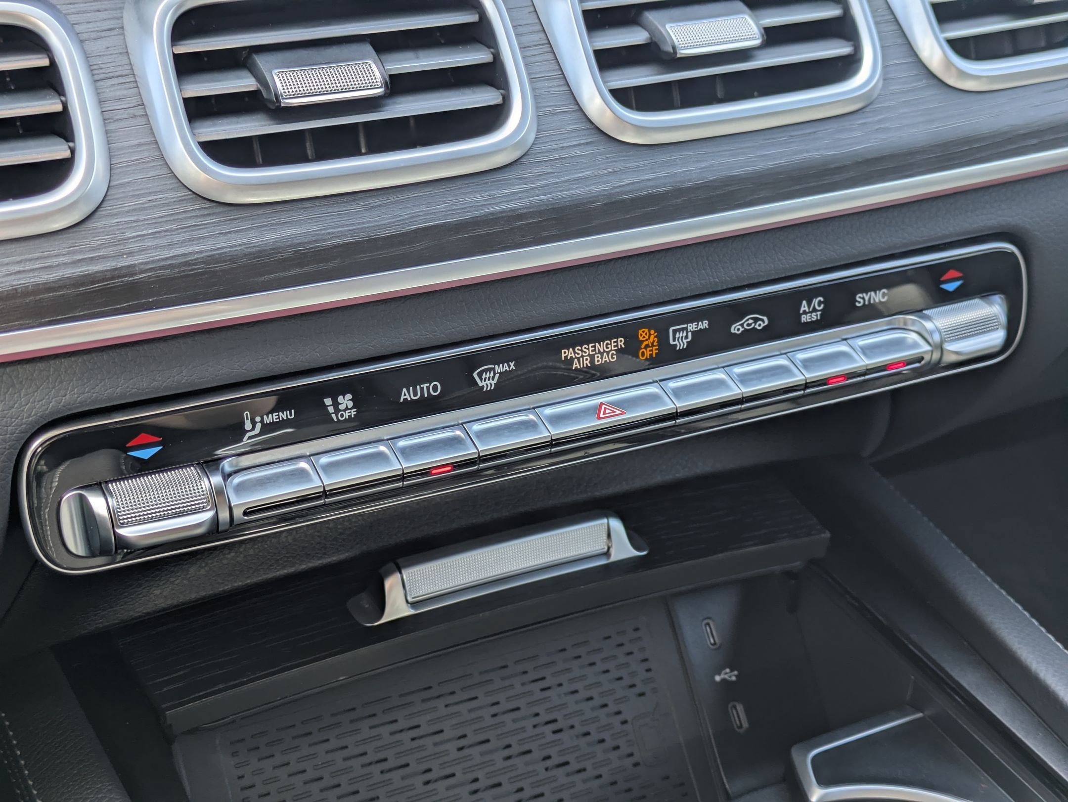 Certified 2026 Mercedes-Benz GLE 350 4MATIC image 24