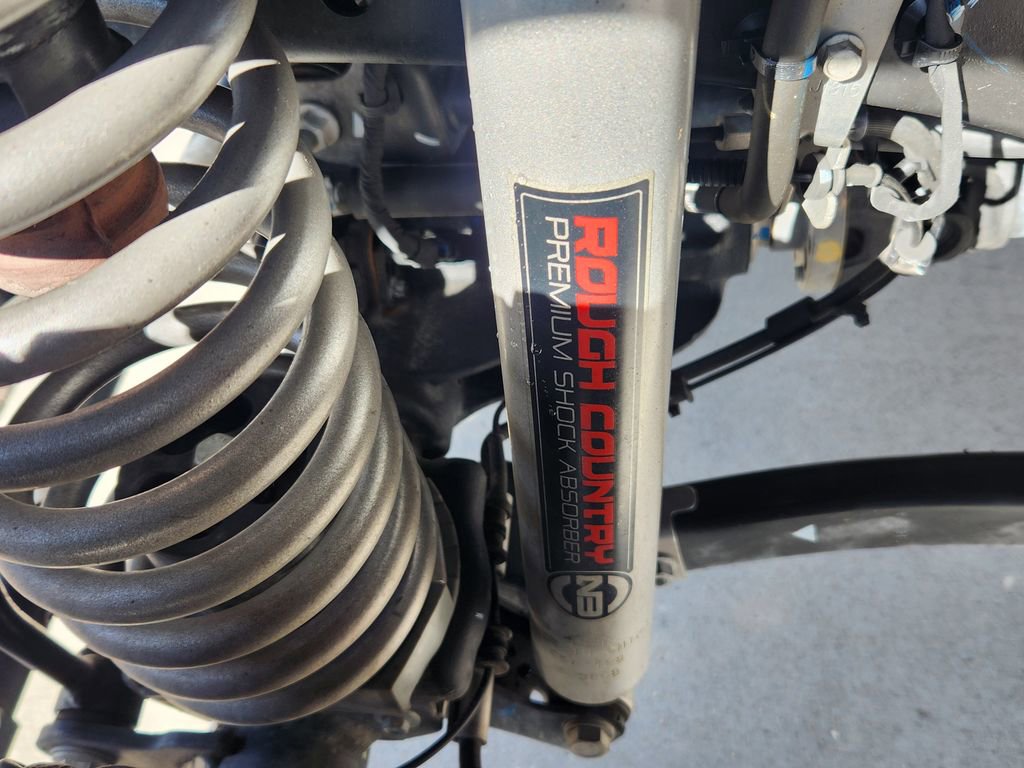 Used 2024 Jeep Gladiator Rubicon w/ Convenience Group image 21