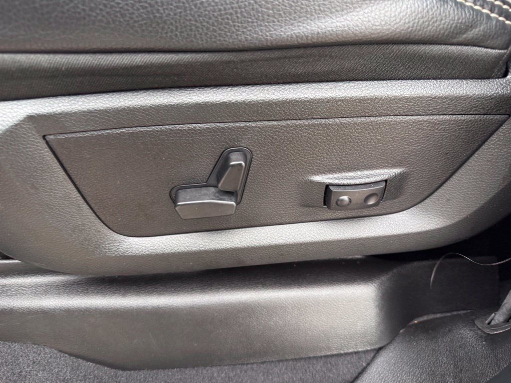 Used 2025 RAM 2500 Laramie w/ Night Edition AWD/4WD image 7