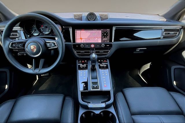Used 2026 Porsche Macan image 7