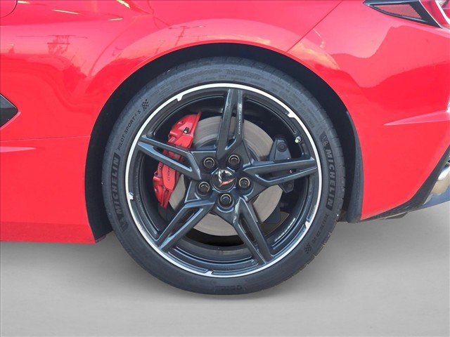 Used 2021 Chevrolet Corvette Stingray Preferred Cpe w/ Z51 Performance Package RWD image 19