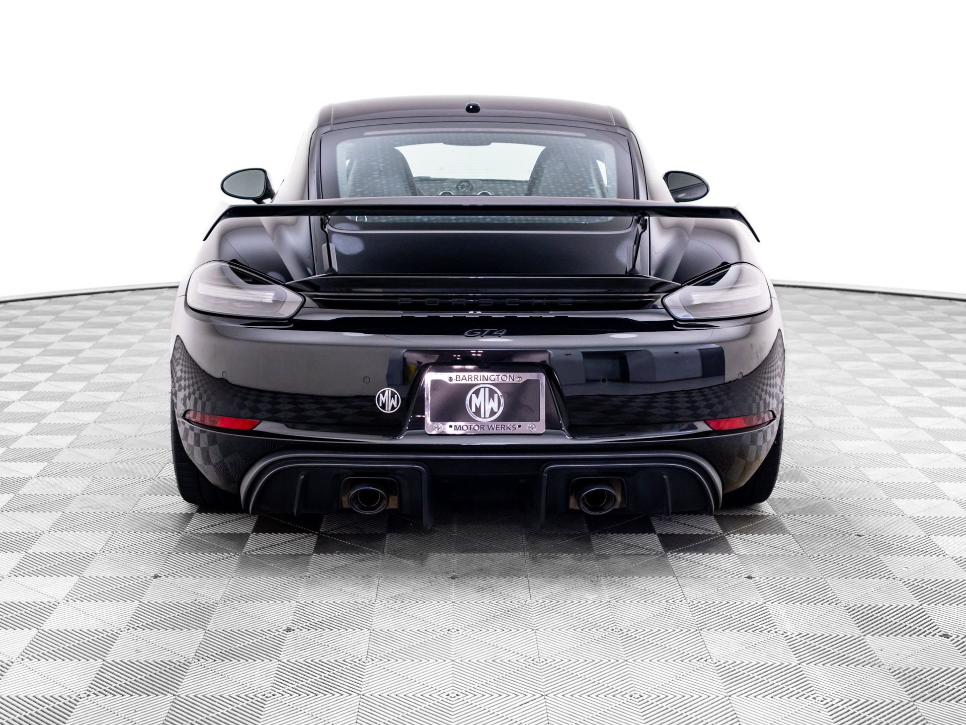 Used 2020 Porsche 718 Cayman GT4 image 10