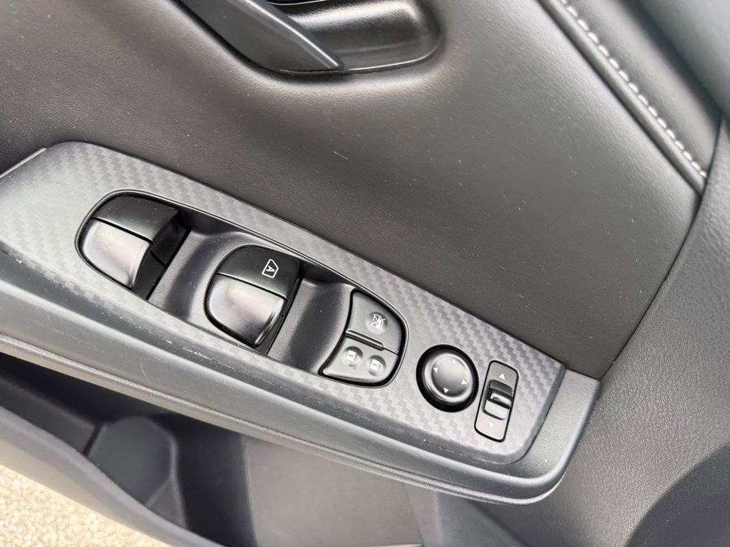 Used 2025 Nissan Sentra S image 11