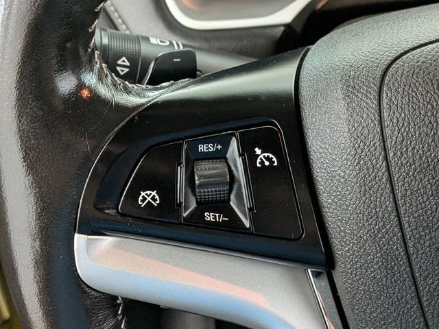 Used 2015 Chevrolet Camaro SS RWD image 33