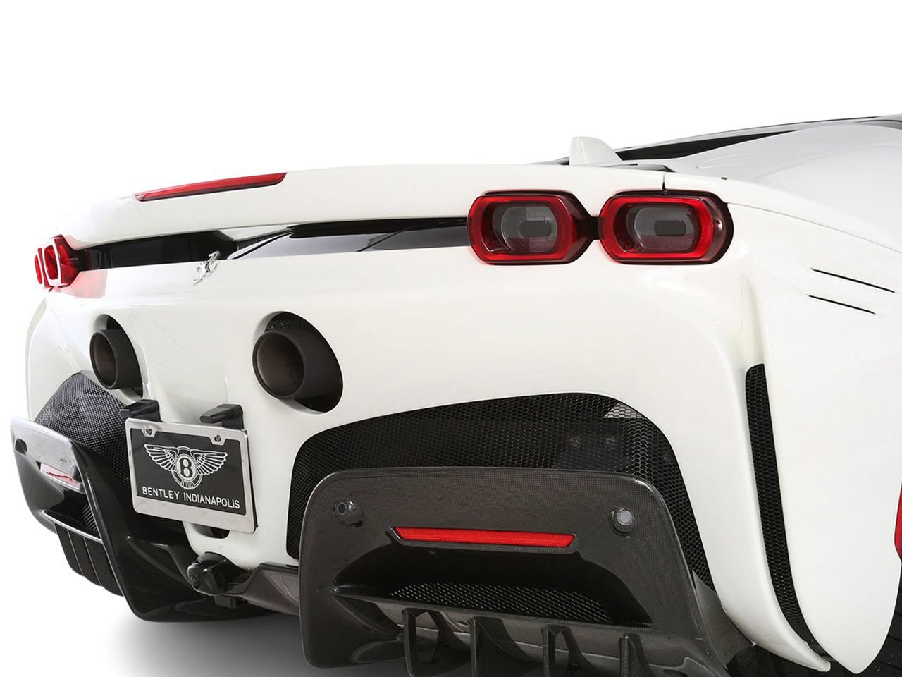 Used 2023 Ferrari SF90 Spider AWD/4WD image 8