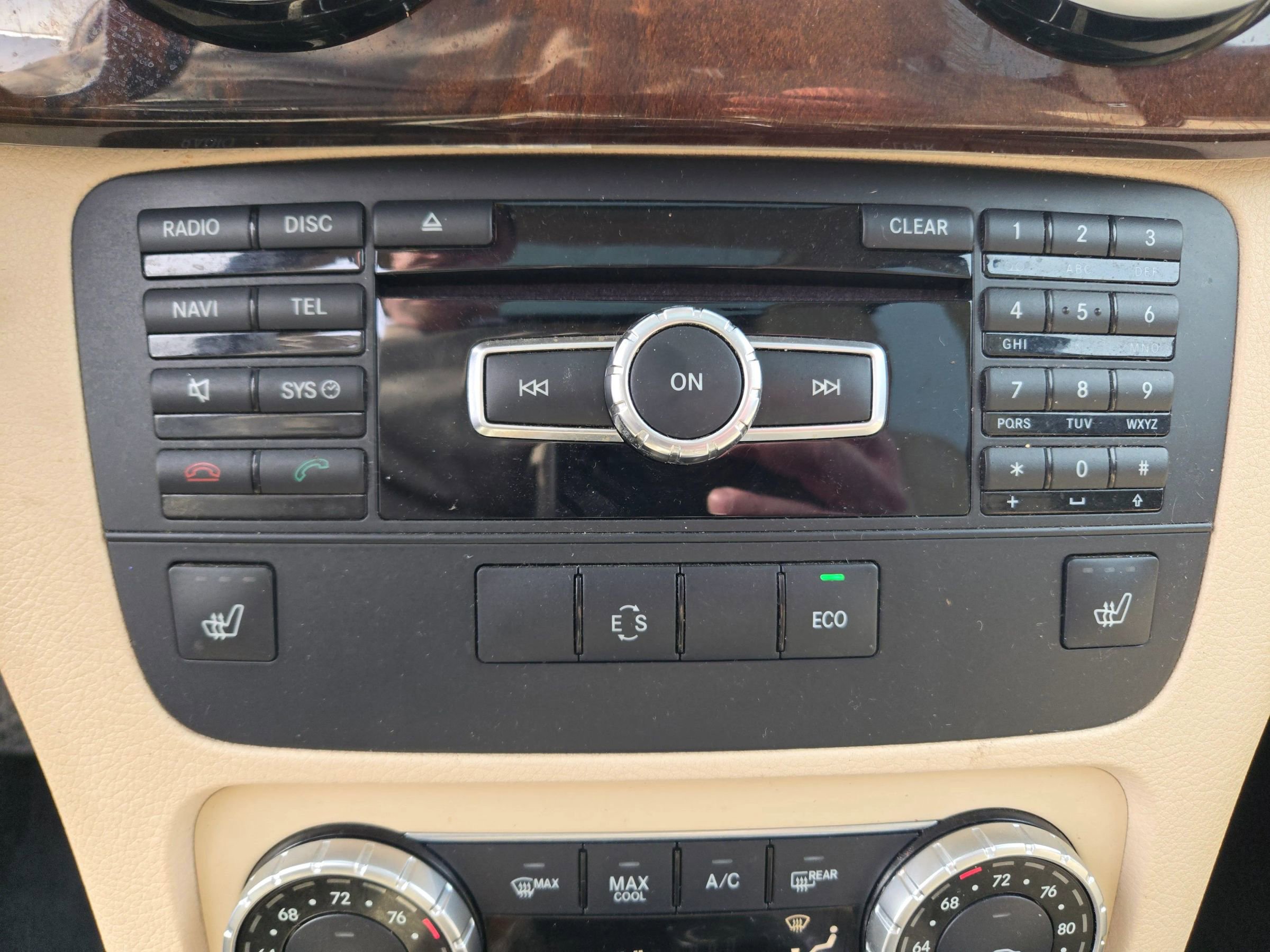 Used 2014 Mercedes-Benz GLK 350 4MATIC w/ Premium 1 Package image 43