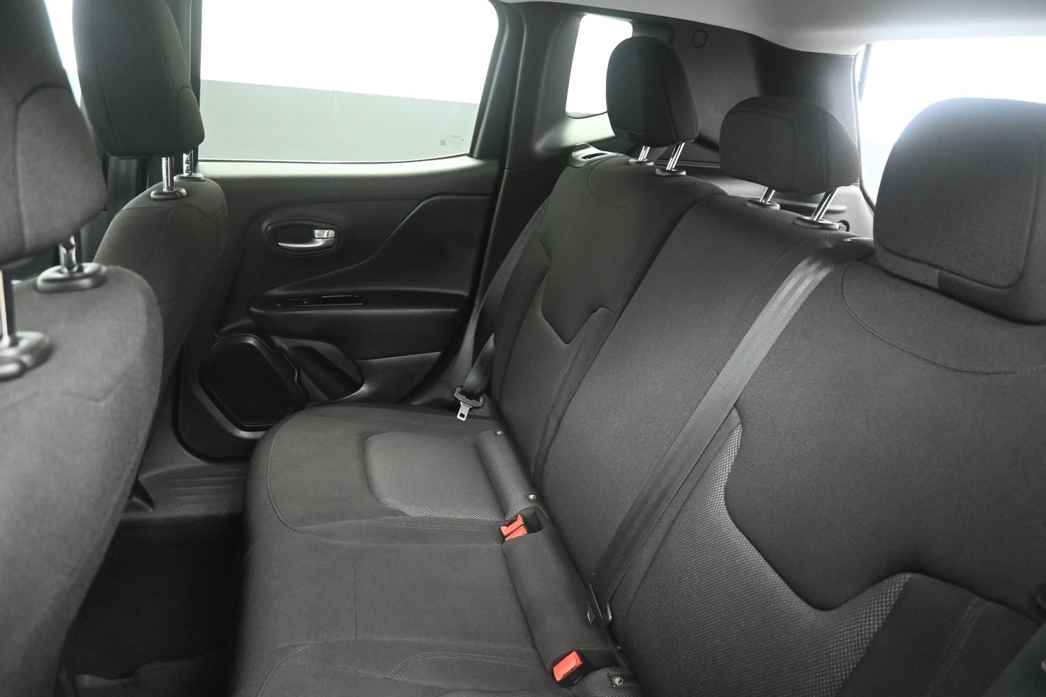 Used 2023 Jeep Renegade Latitude AWD/4WD image 15