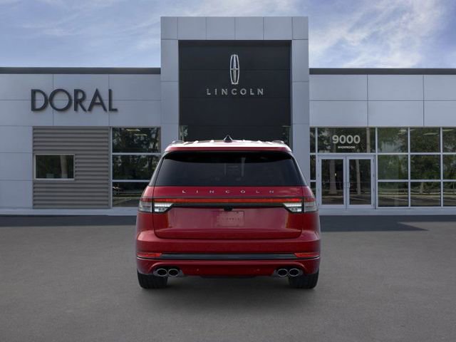 New 2025 Lincoln Aviator 2WD w/ Jet Appearance Package image 5