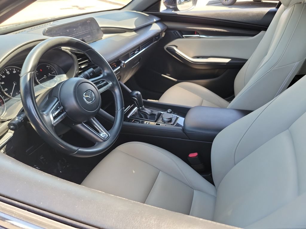 Used 2019 MAZDA MAZDA3 AWD Hatchback image 3