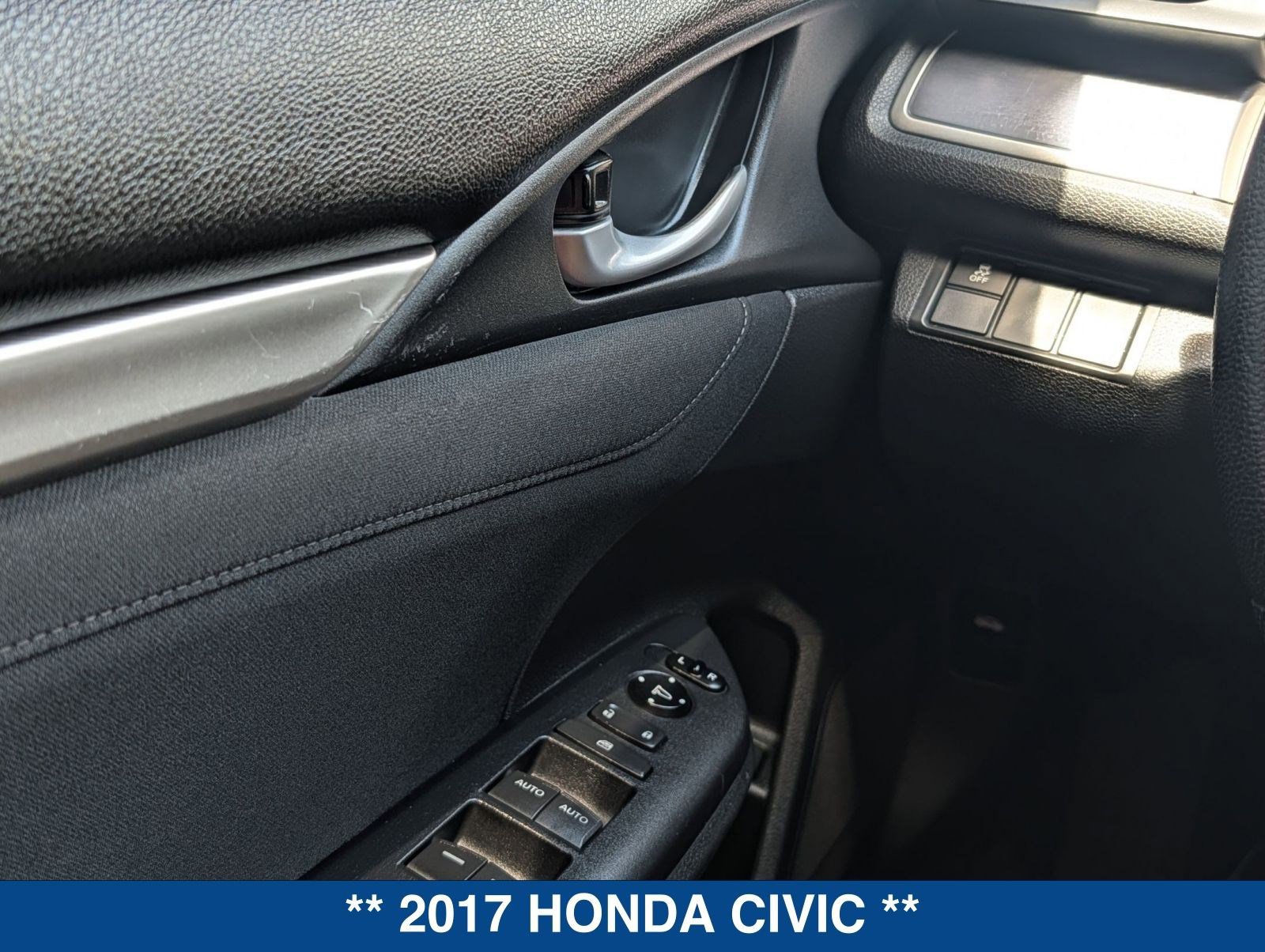 Used 2017 Honda Civic EX-T image 22