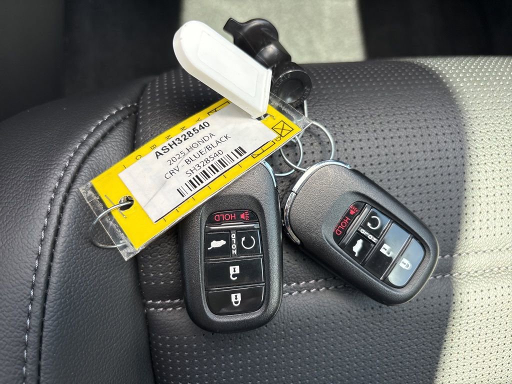 Used 2025 Honda CR-V EX-L image 28