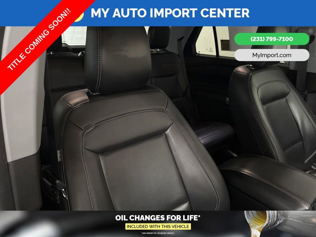 Used 2022 Ford Explorer XLT w/ Equipment Group 202A image 30