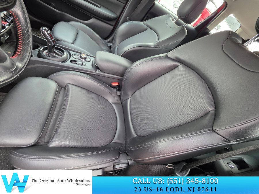 Used 2021 MINI Cooper Clubman S w/ Storage Package AWD/4WD image 11