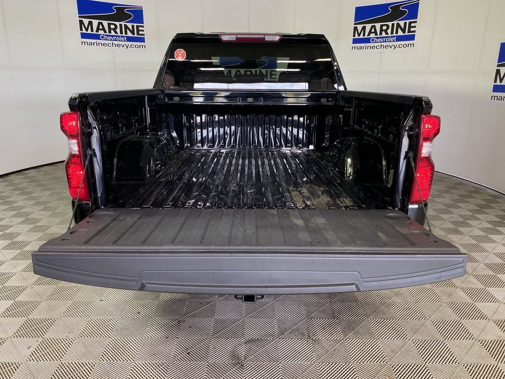 Used 2023 Chevrolet Silverado 1500 LT AWD/4WD image 31