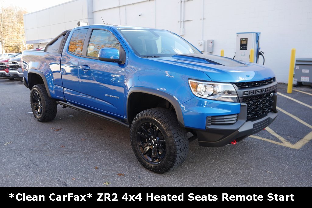 Used 2022 Chevrolet Colorado ZR2 w/ ZR2 Dusk Special Edition image 2