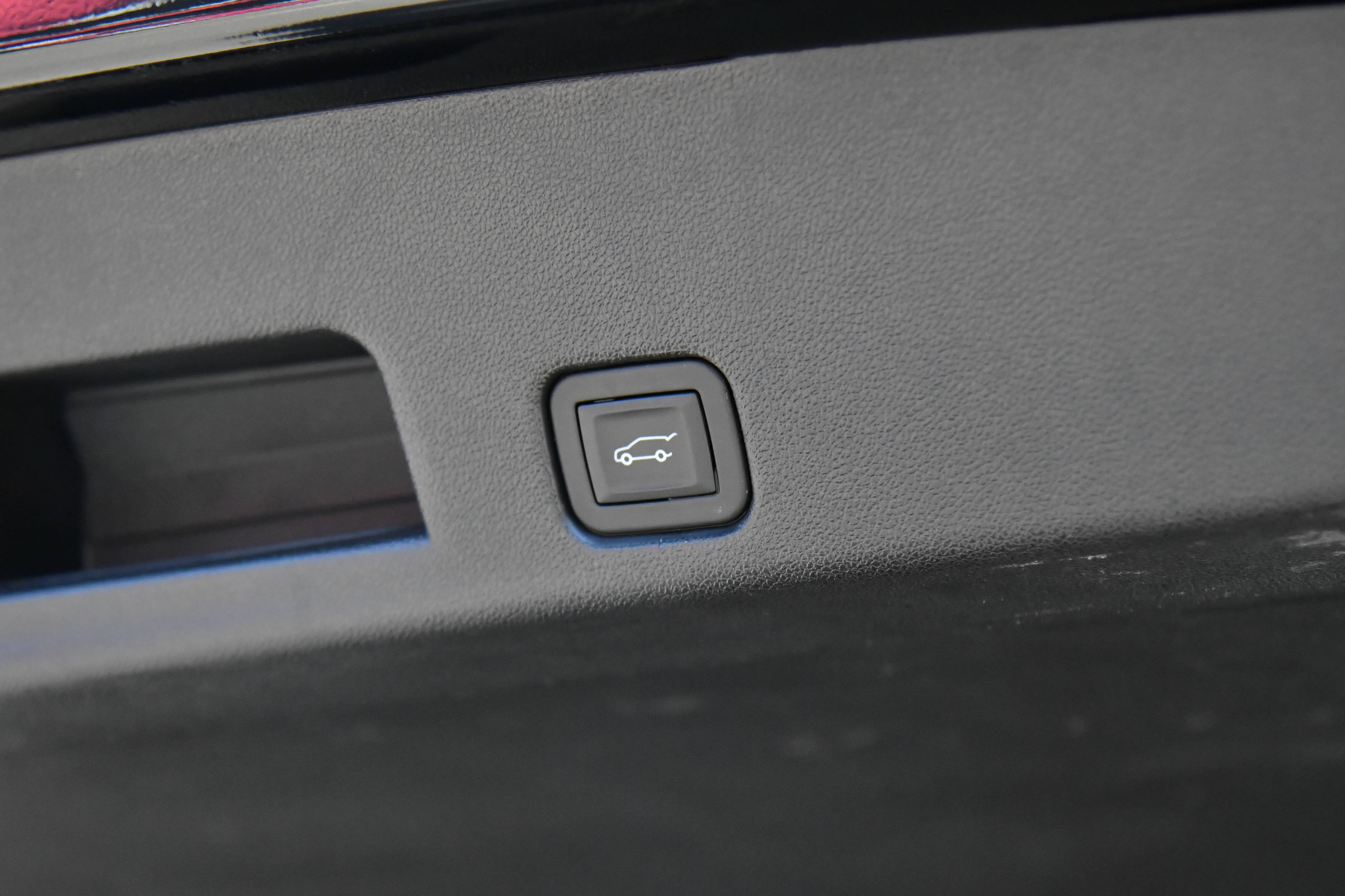Used 2024 GMC Acadia Elevation FWD image 48