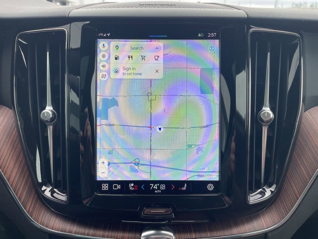 Certified 2023 Volvo XC60 B5 Plus w/ Climate Package image 27