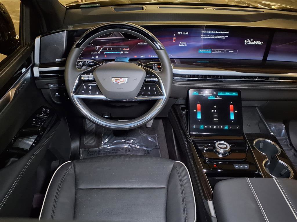 New 2026 Cadillac Escalade ESV Luxury image 11