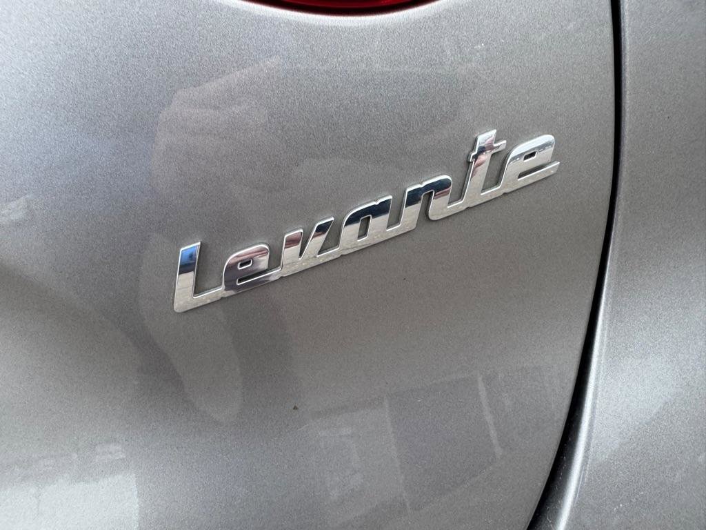 Used 2019 Maserati Levante image 14