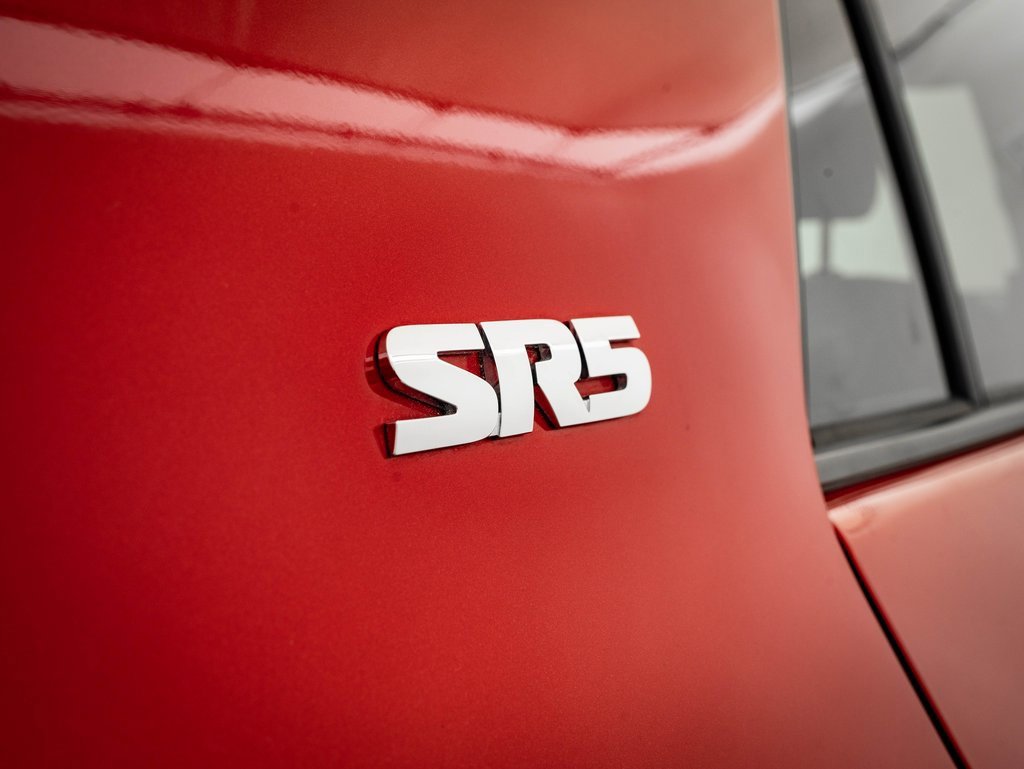 Used 2016 Toyota 4Runner SR5 image 15