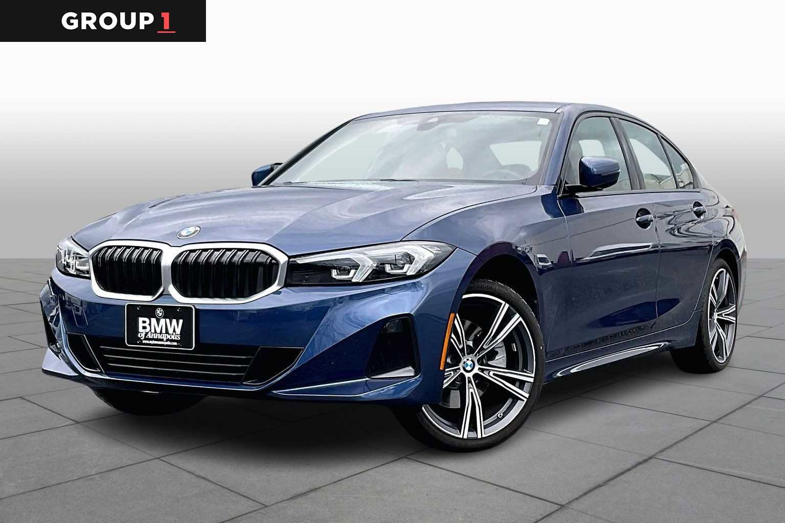 Used 2023 BMW 330i xDrive Sedan w/ Premium Package image 1