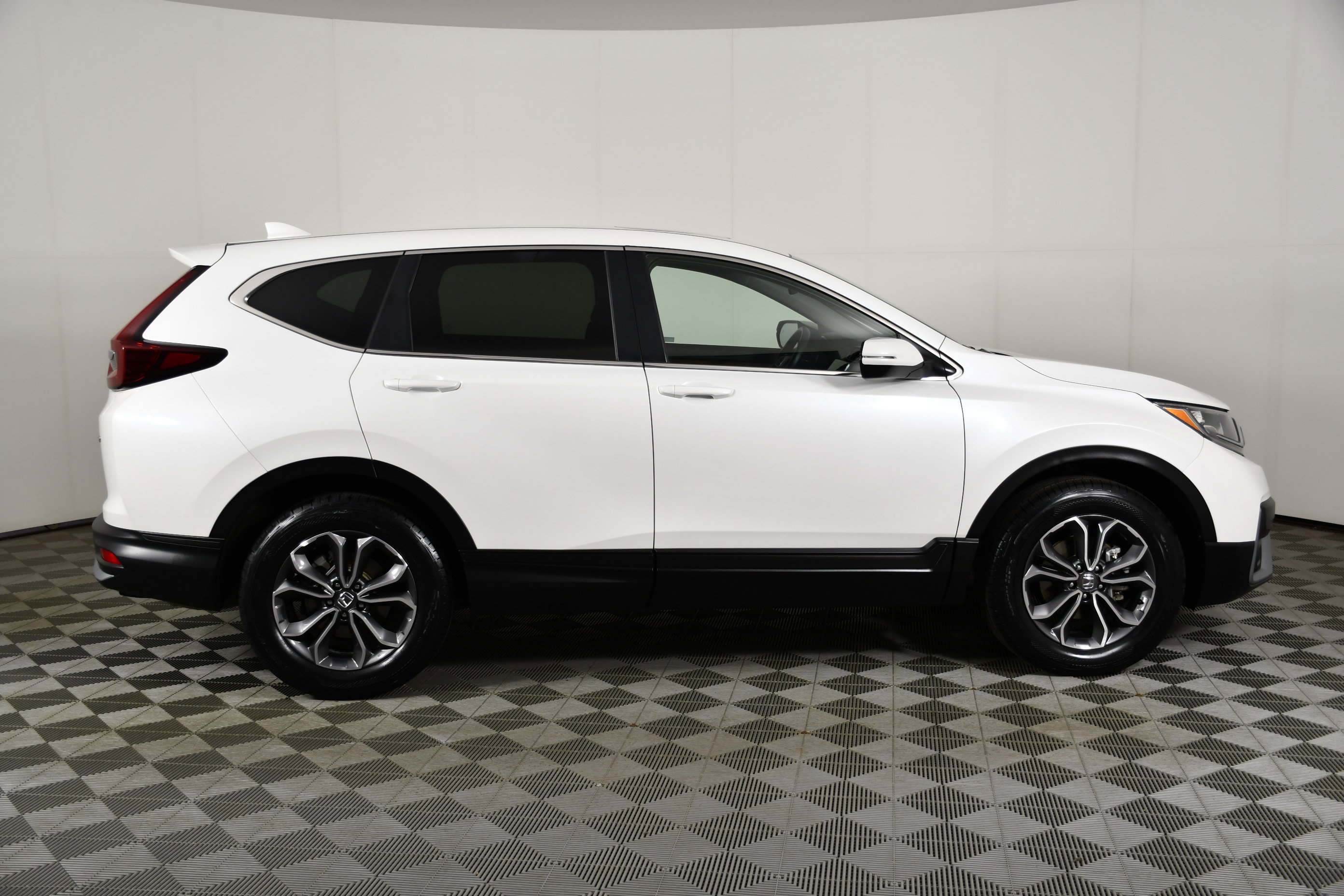 Used 2021 Honda CR-V EX image 5