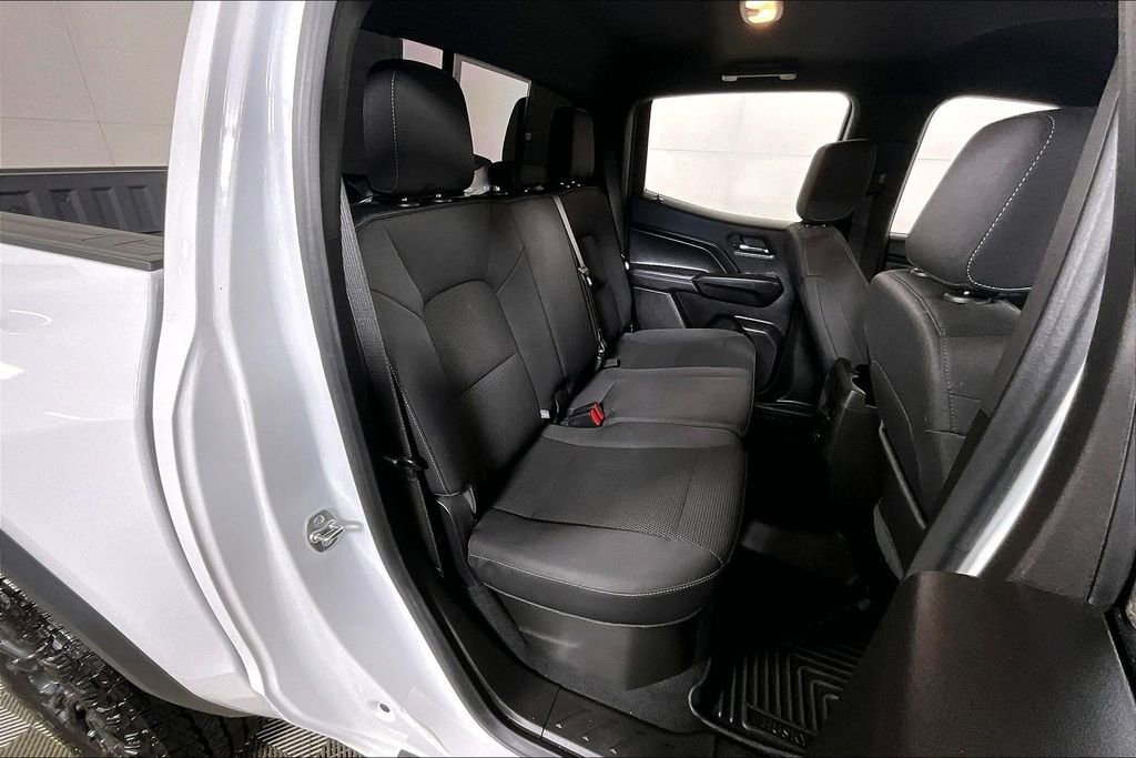 Used 2024 GMC Canyon Elevation w/ Convenience Package image 26