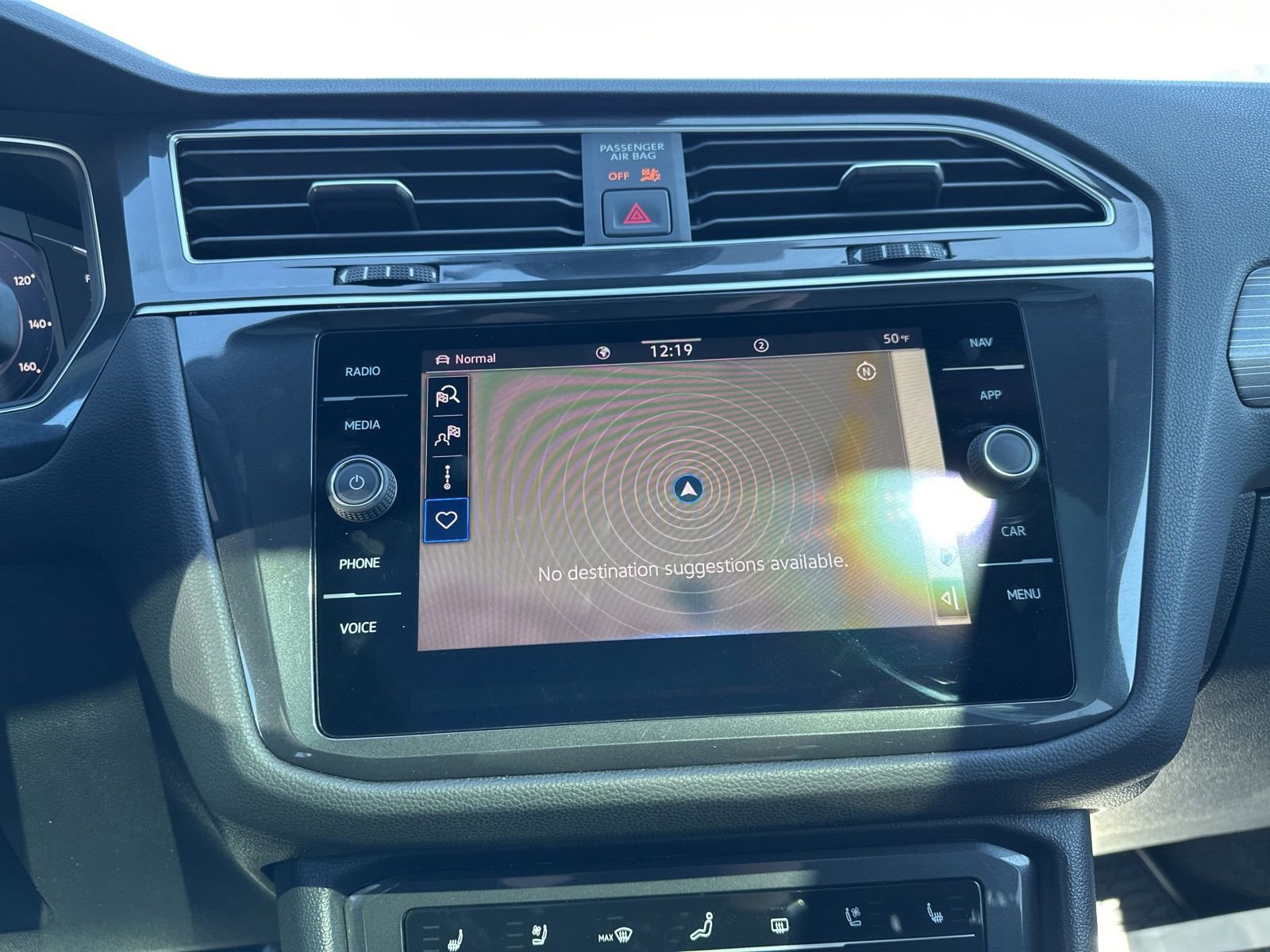 Certified 2022 Volkswagen Tiguan SEL R-Line image 60