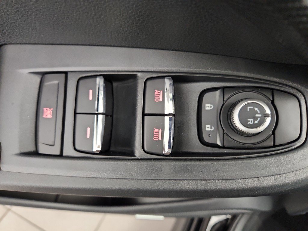 New 2026 Subaru Crosstrek 2.5i Limited AWD/4WD image 9