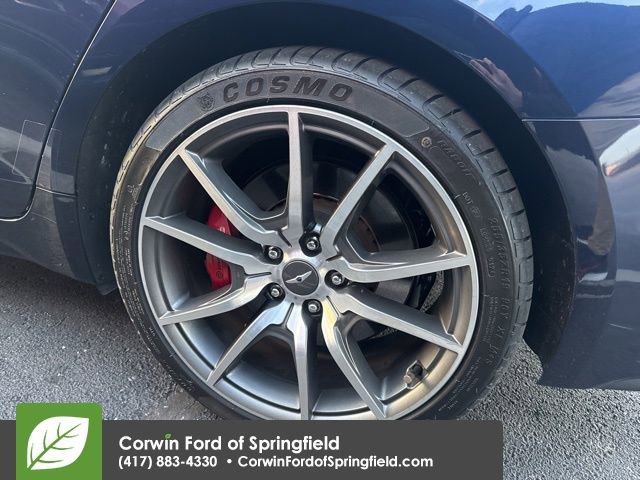 Used 2019 Genesis G70 2.0T Sport image 9