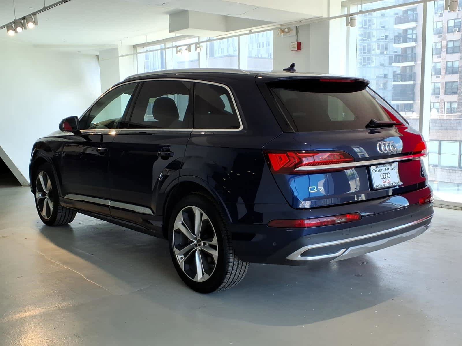 Used 2023 Audi Q7 3.0T Premium Plus w/ Premium Plus Package AWD/4WD image 6