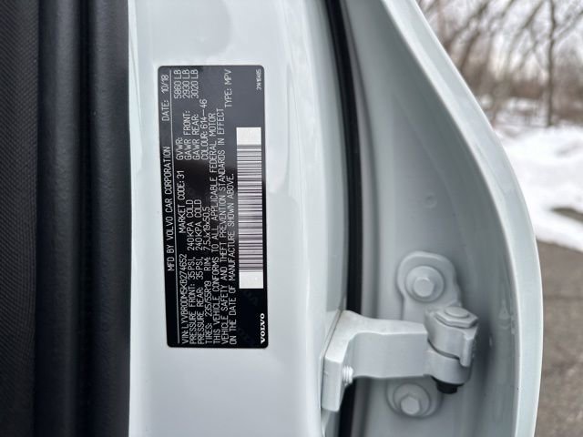 Used 2019 Volvo XC60 T8 R-Design w/ Advanced Package image 32