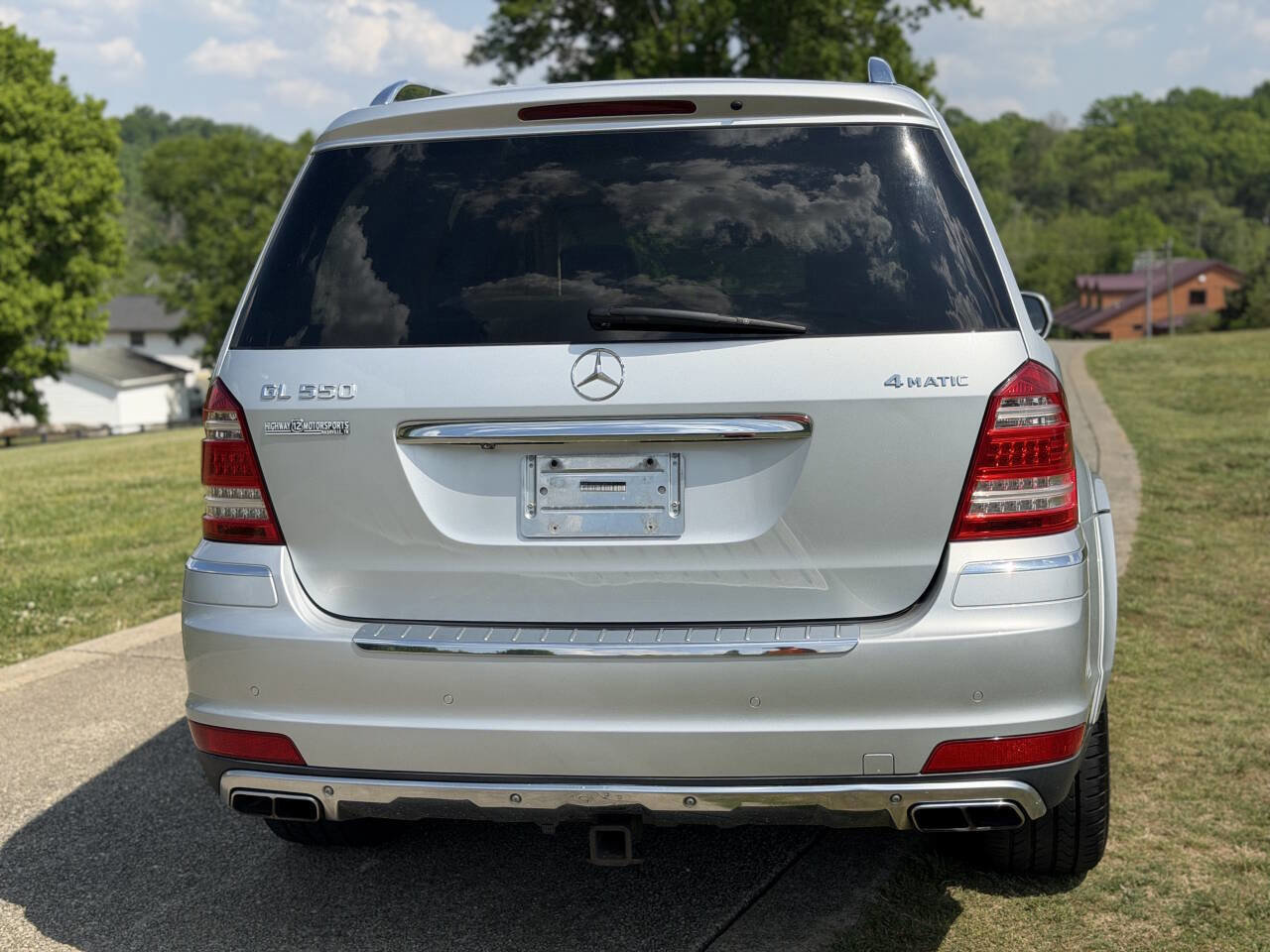 Used 2010 Mercedes-Benz GL 550 4MATIC image 27