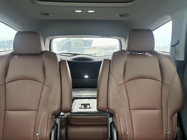 Used 2021 Buick Enclave Avenir w/ Avenir Technology Package image 13
