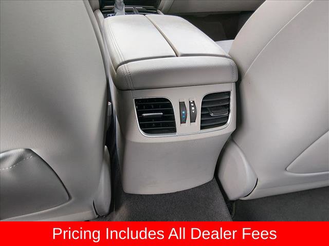 Used 2018 Genesis G80 3.8 RWD image 12