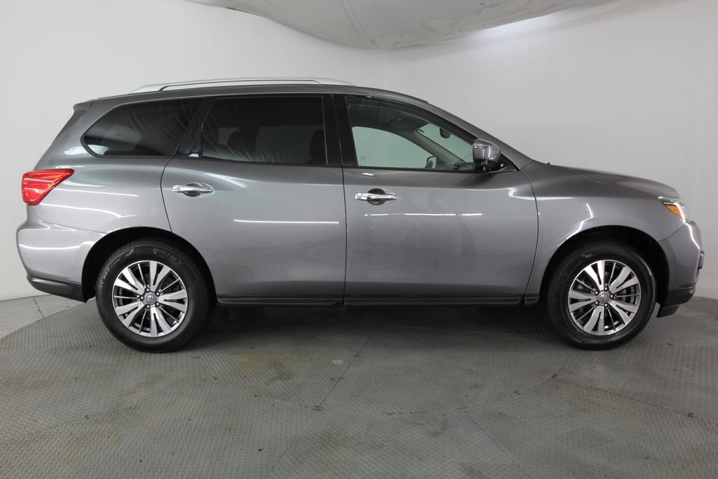 Used 2020 Nissan Pathfinder SL AWD/4WD image 5
