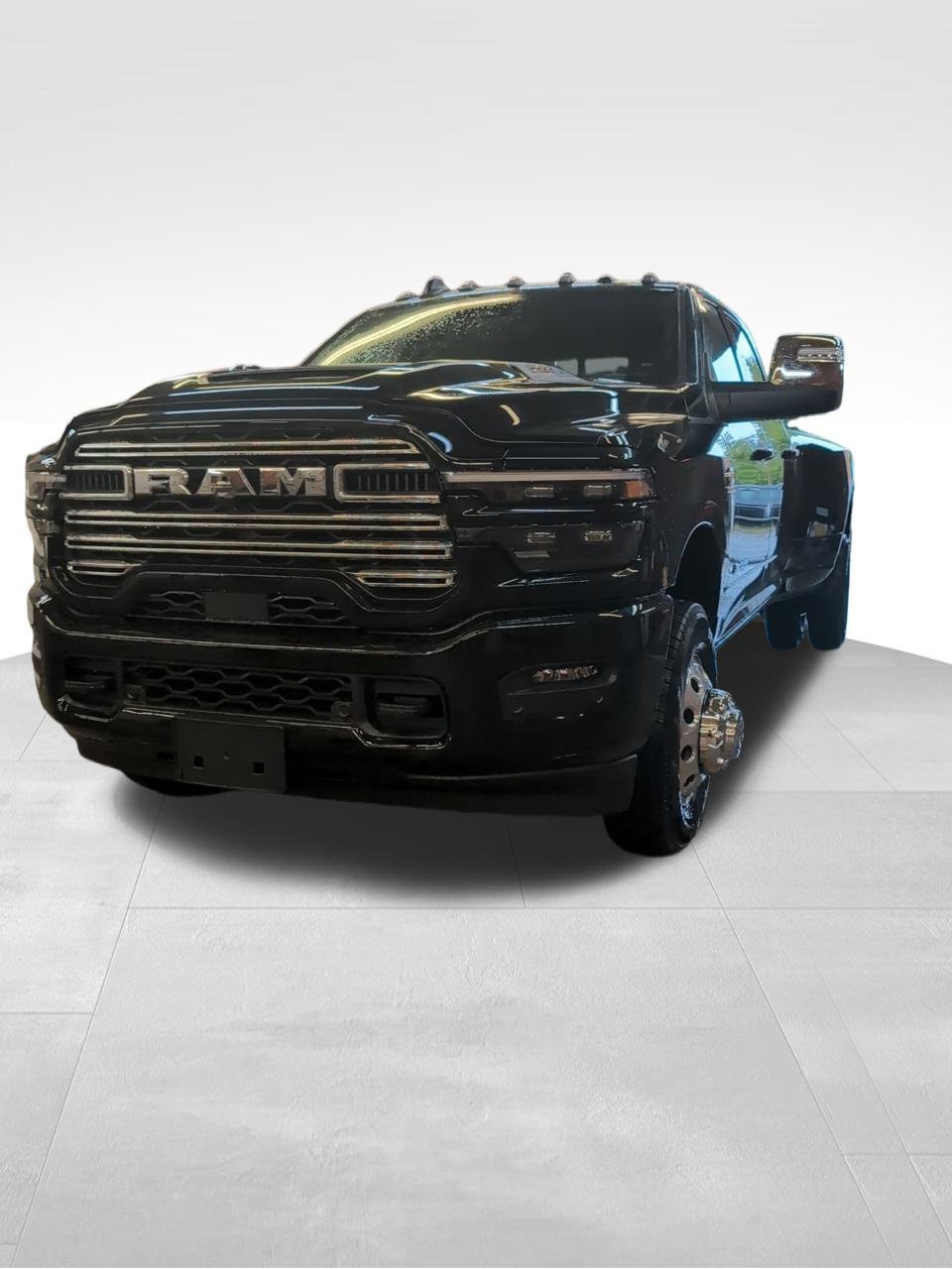 New 2026 RAM 3500 Laramie w/ Sport Appearance Package AWD/4WD image 3