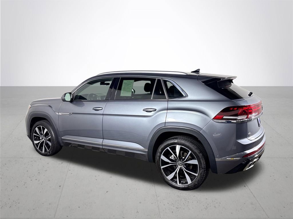 Certified 2024 Volkswagen Atlas Cross Sport SEL Premium R-Line image 8