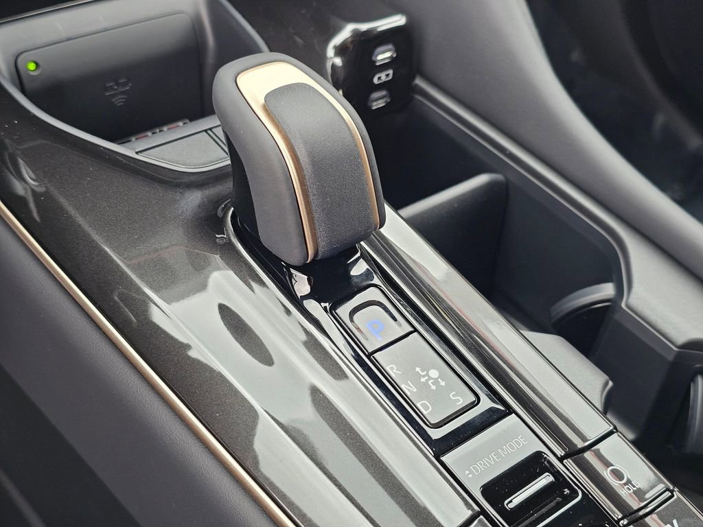 New 2026 Toyota Crown Signia AWD/4WD image 35