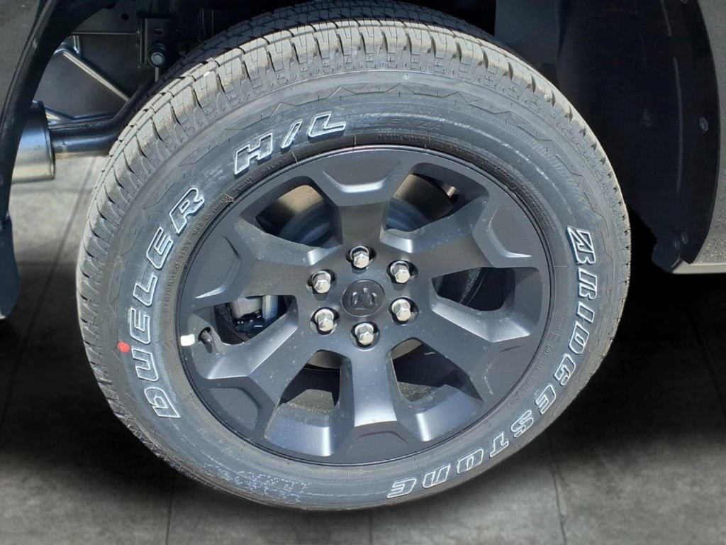 New 2026 RAM 1500 Lone Star AWD/4WD image 7