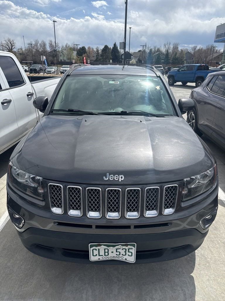 Used 2016 Jeep Compass High Altitude AWD/4WD image 2