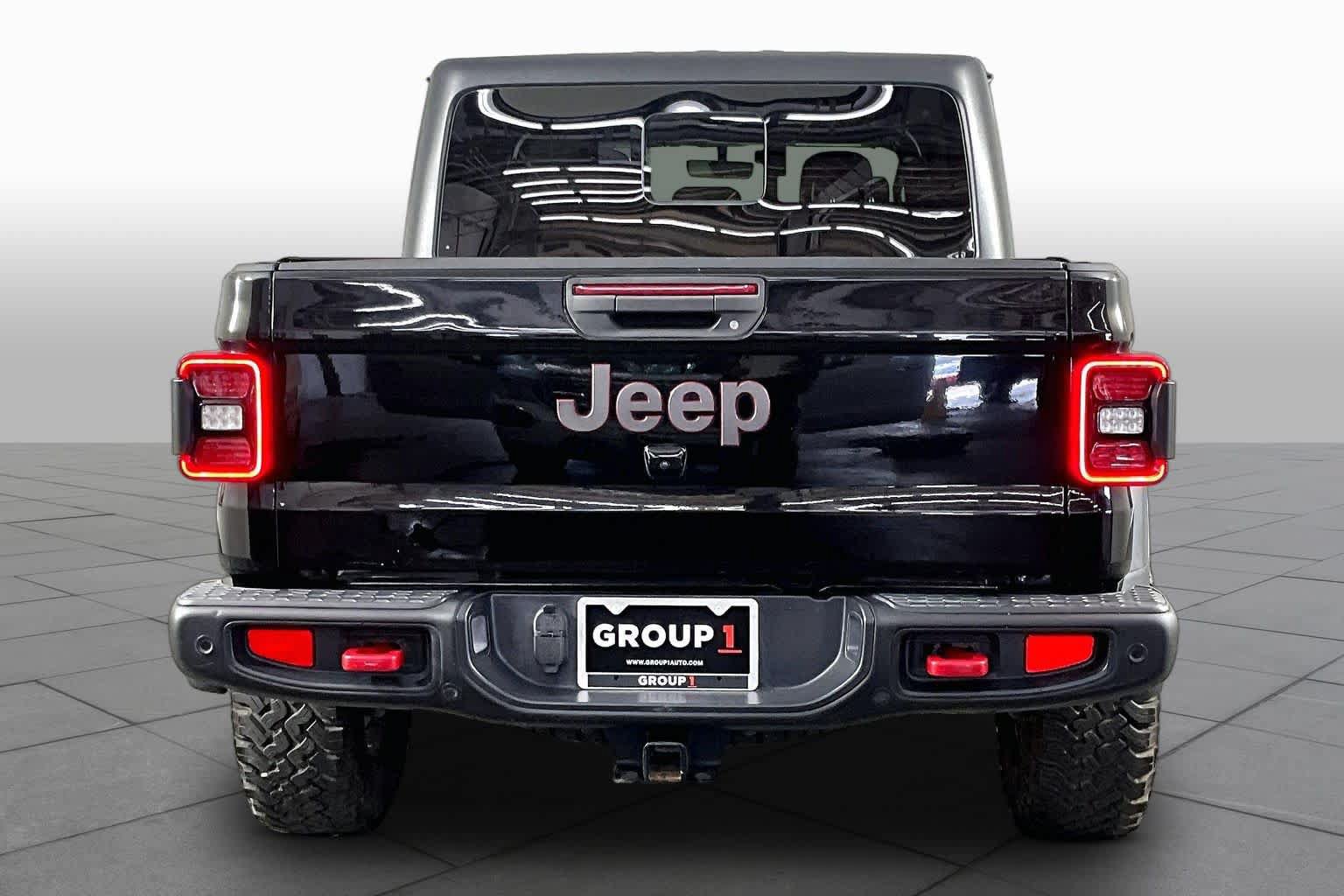 Used 2020 Jeep Gladiator Rubicon AWD/4WD image 5