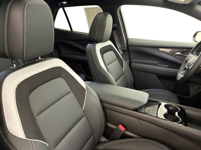 Used 2024 Chevrolet Blazer EV LT image 14