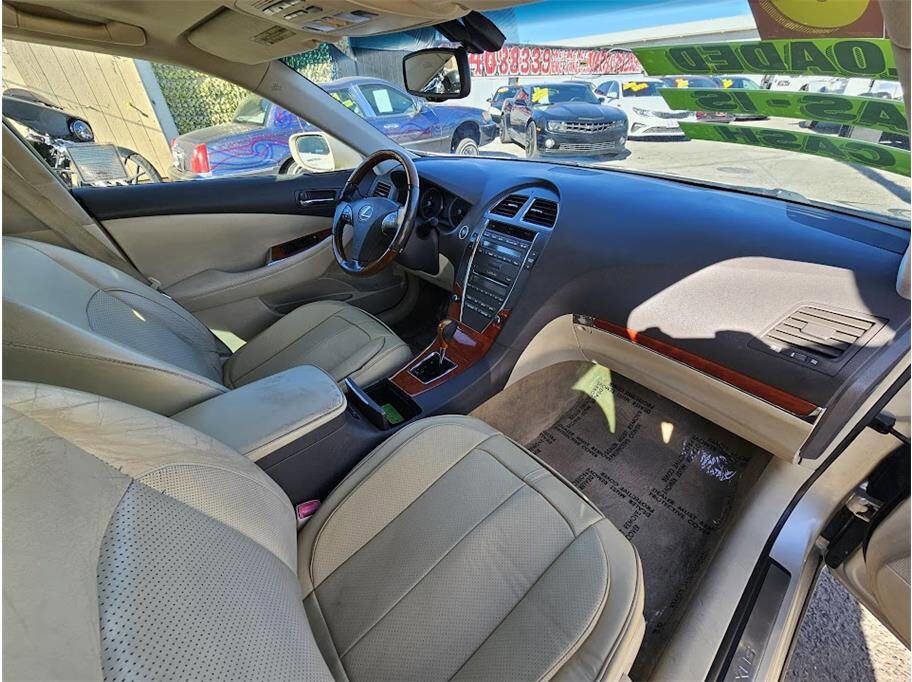 Used 2010 Lexus ES 350 image 31